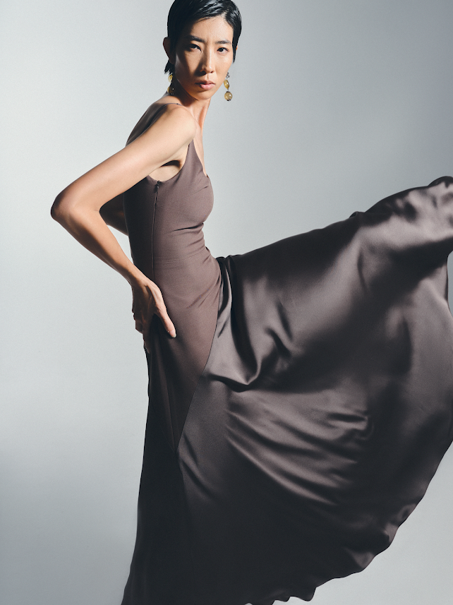 Tonyy Two toned spliced drop waist midi dress - Slit Curve