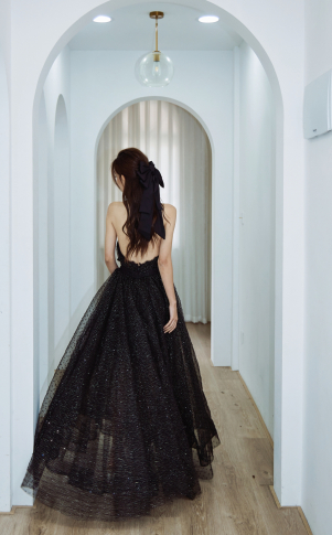 DOLLY Elegant Black French Style Polka Dot V-Neck Sleeveless Long Banquet Dress-IIENA