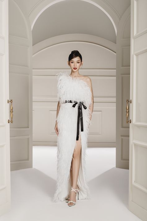 White Feather/Tassel Front Slit One Shoulder Dress- Dea S White Feather/Tassel Front Slit One Shoulder Dress- Dea S