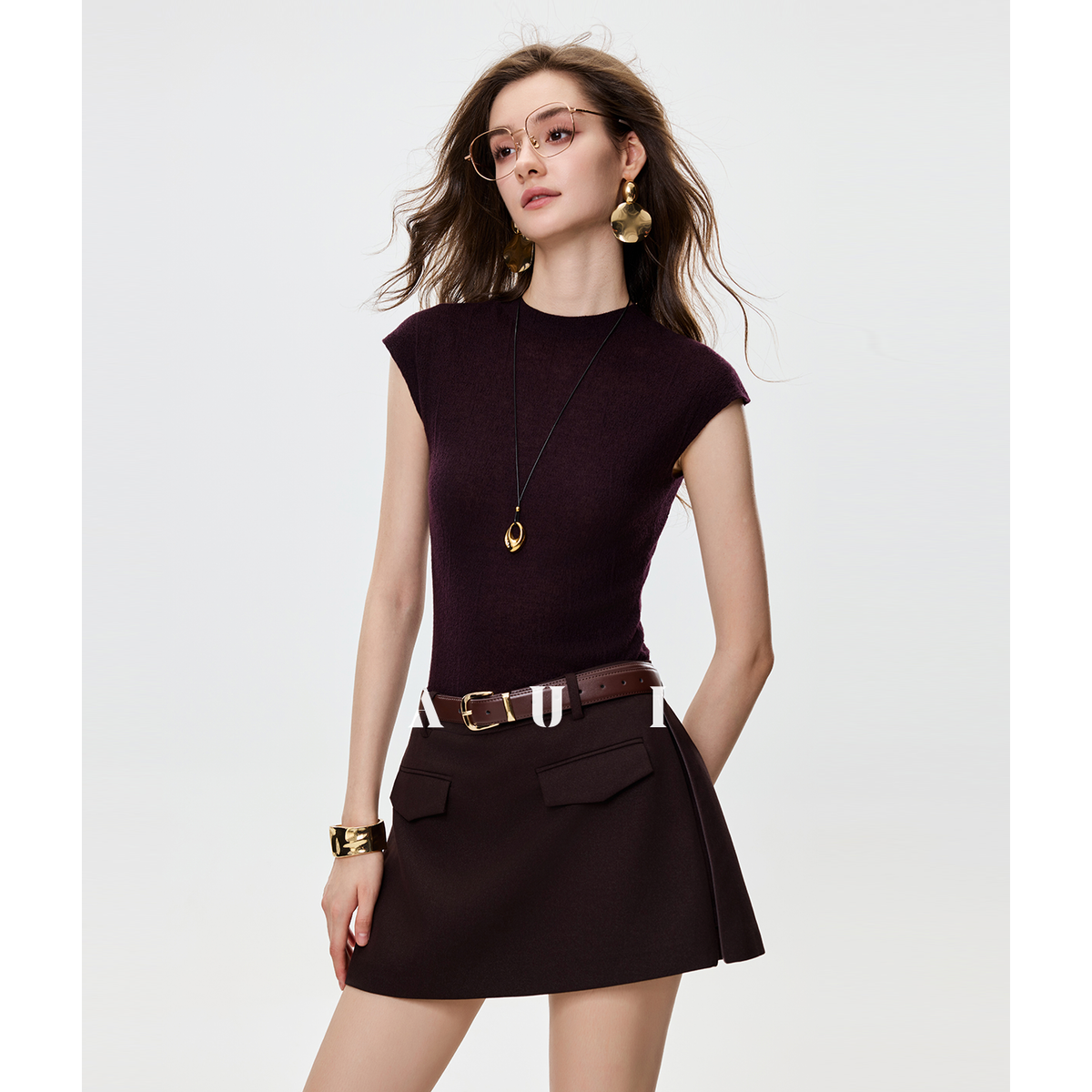 AUI short sleeved knitted sweater base shirt - JUNE.
