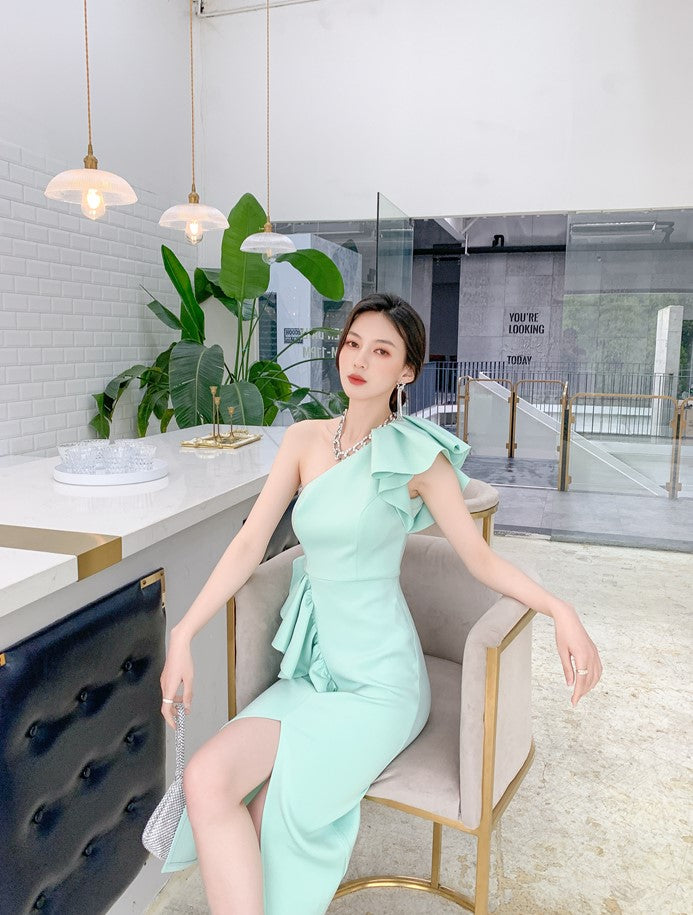 DOLLY Elegant Mint Green Slopping Shoulder Short Sleeve Long Wedding Guest Dress-RUKA