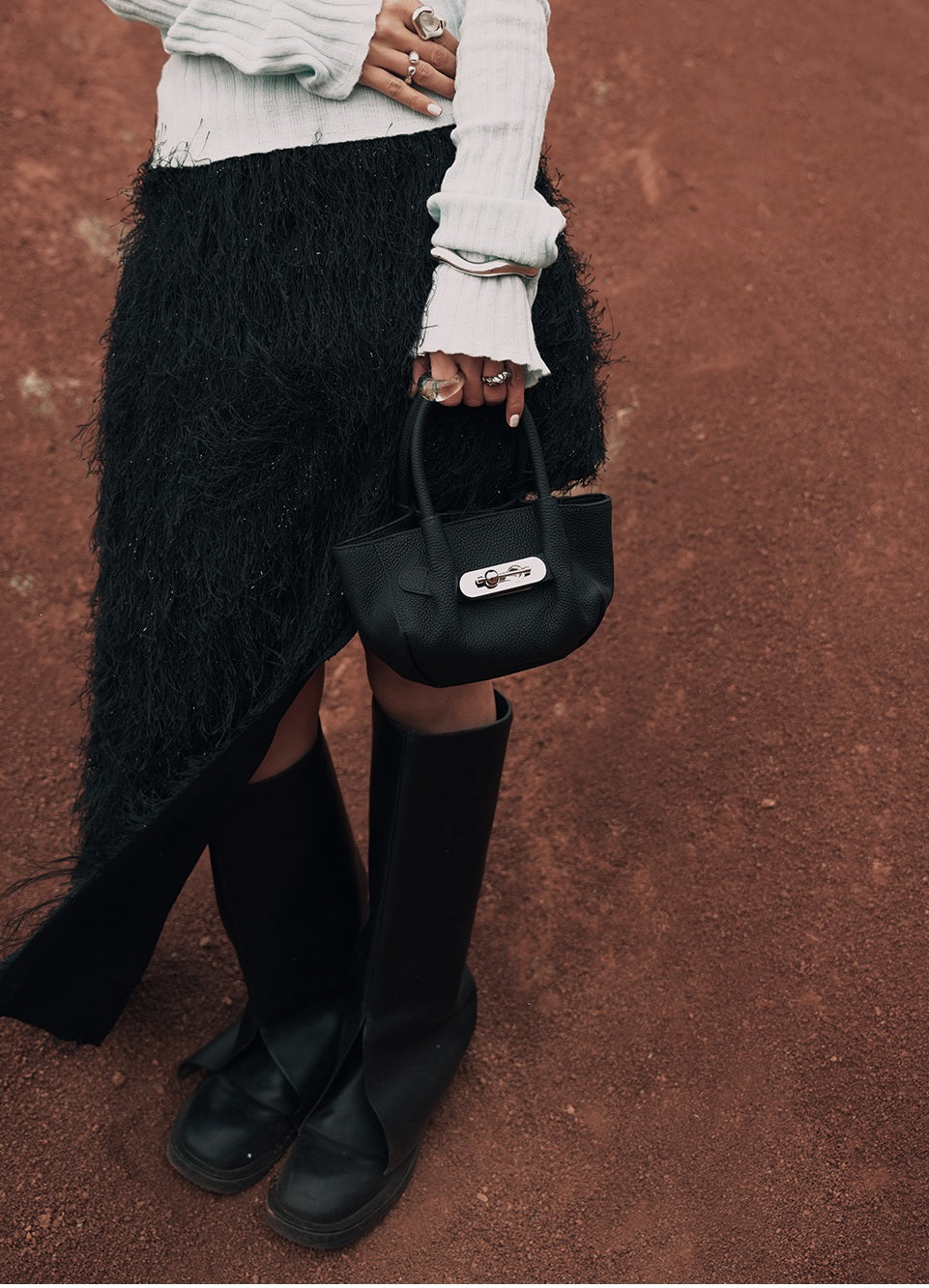 IUBALLET Leather Mini Bucket Bag - PEOPLE.