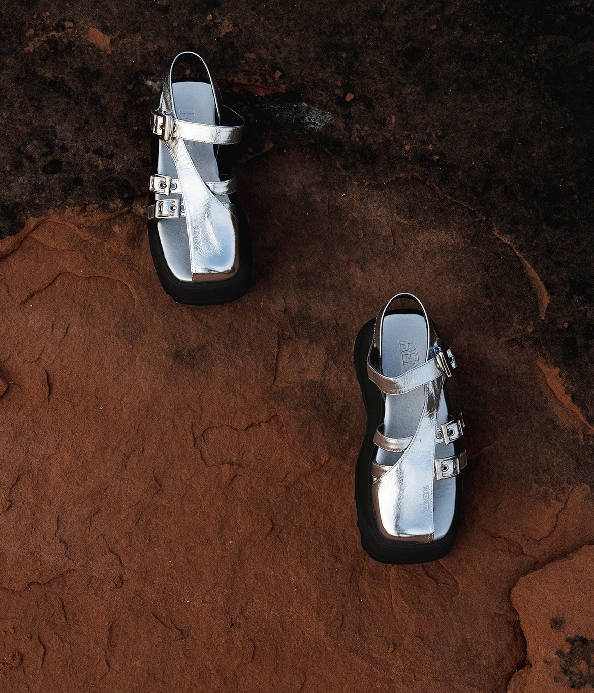 IUBALLET Stylish Cutout Black Silver Sandals - TEMPLE.