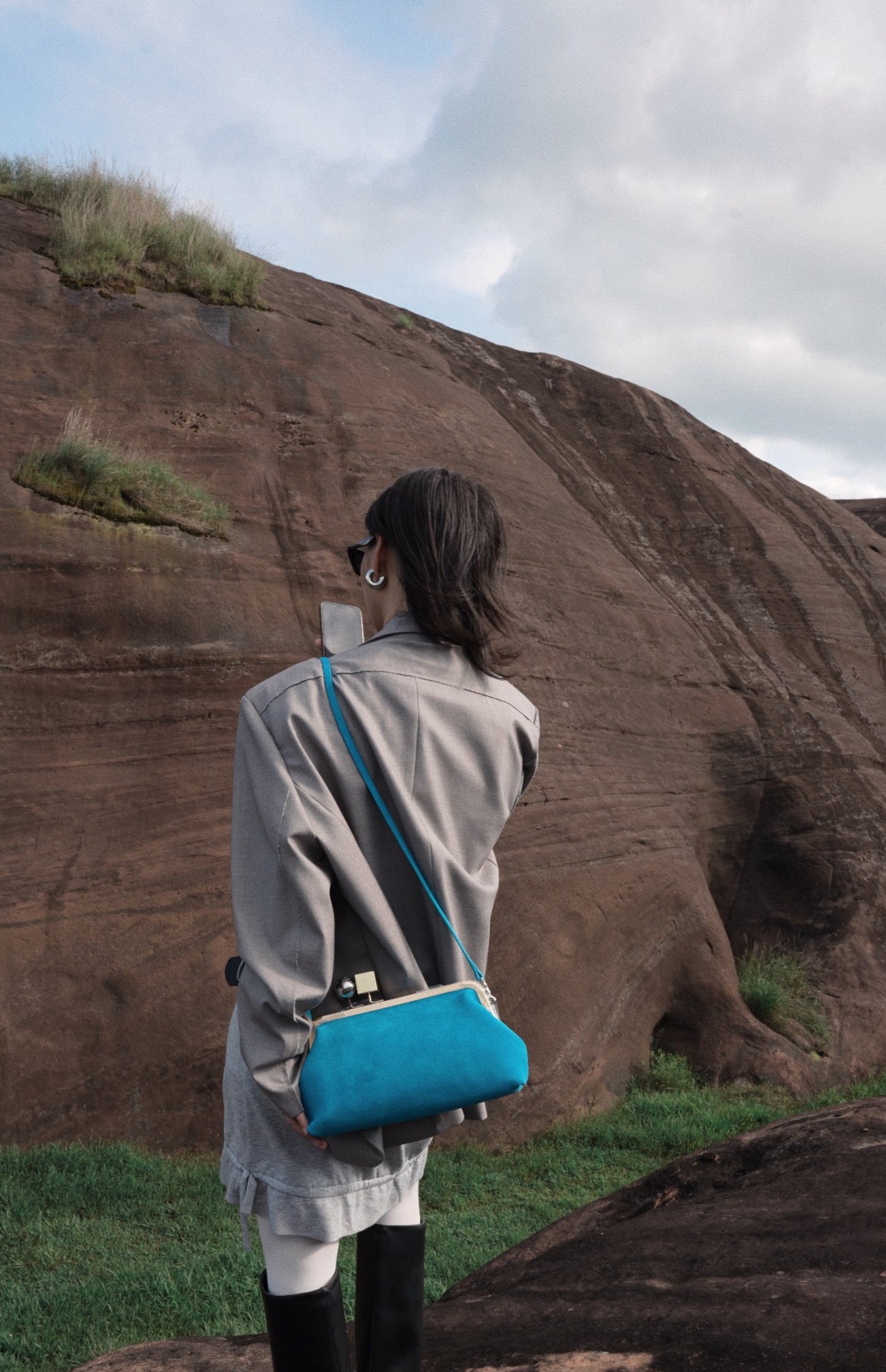 IUBALLET Star Rail Buckle New Mouth Gold Bag - DISTRESS.