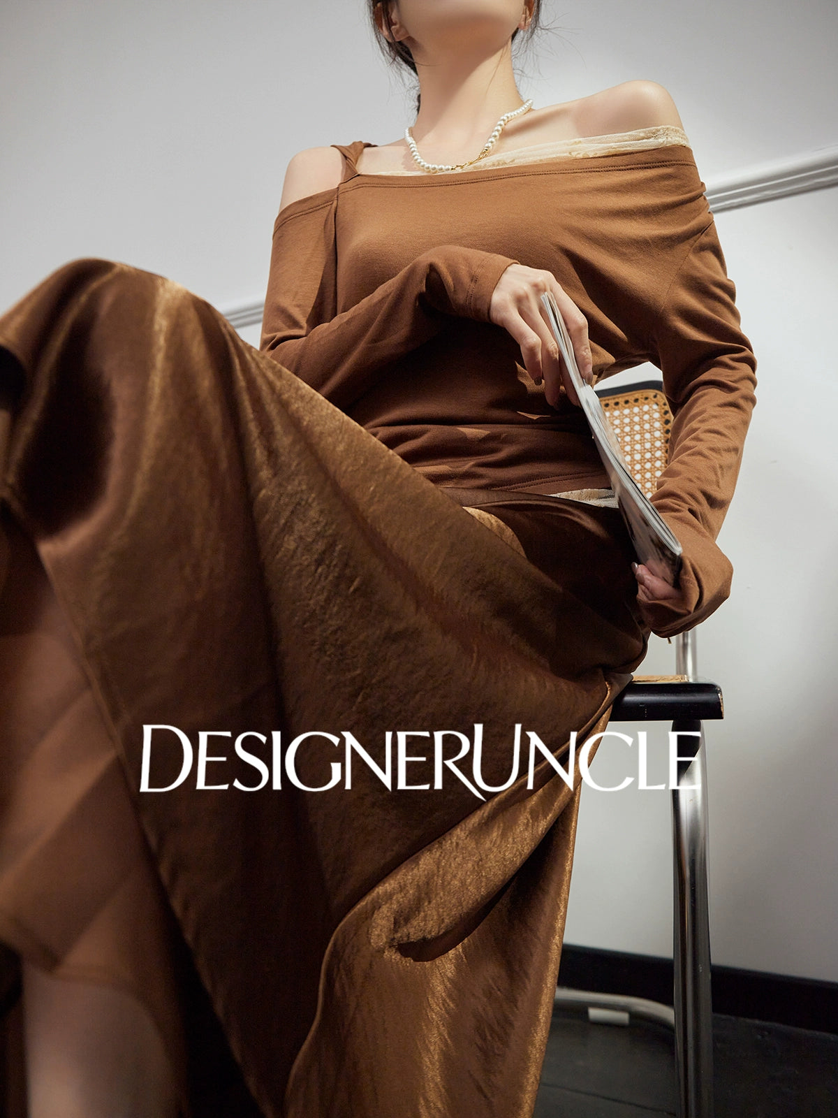 DGU "Twilight" coffee lace contrasting retro loose slimming temperament top - STRAT.