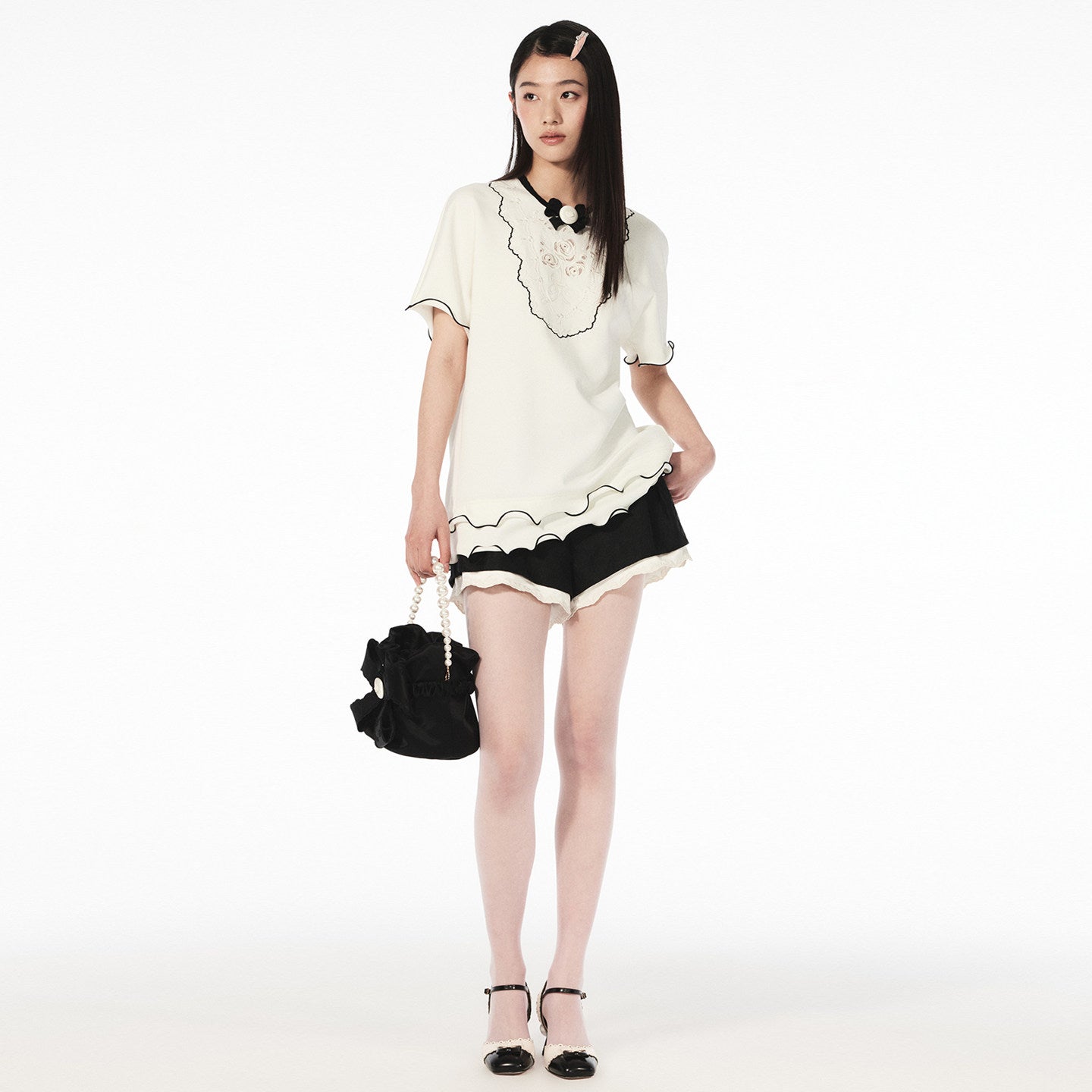 FAME contrast embroidered trim jacquard shorts - VIOLET