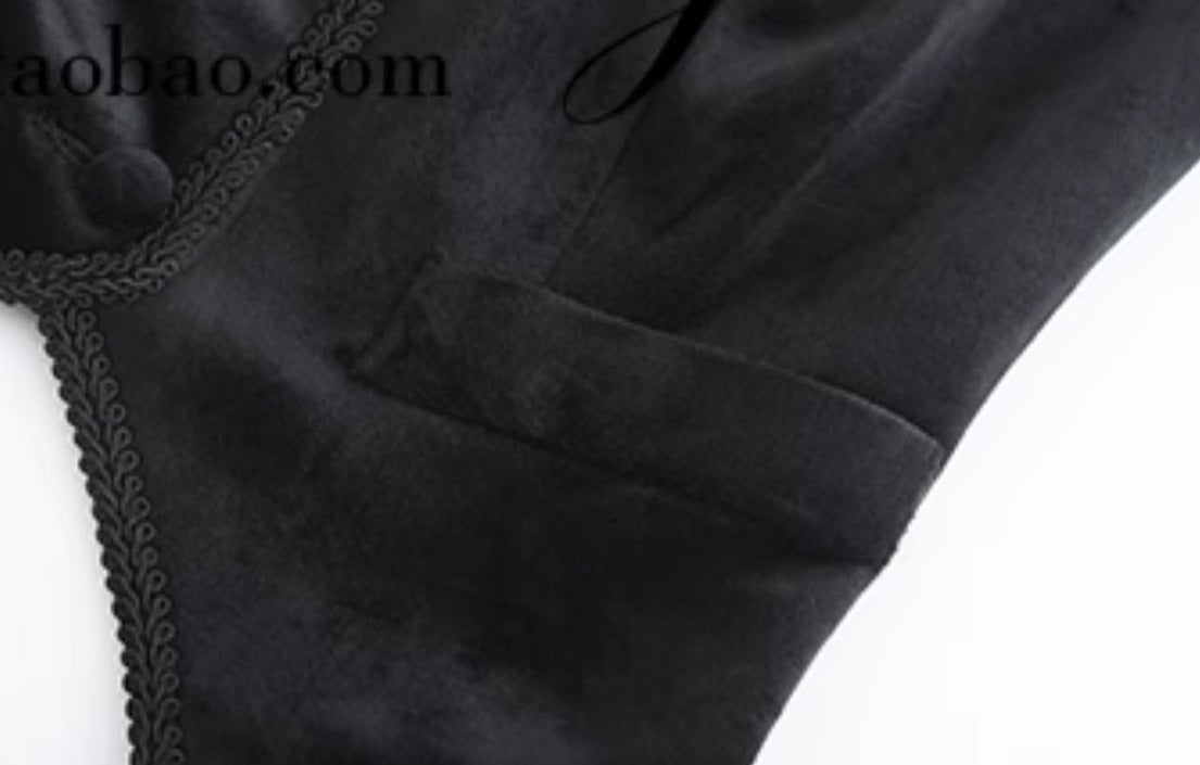 Le Palais Vintage Elegant Retro Black Velvet Stylish Three Piece Suit Set-LISI.