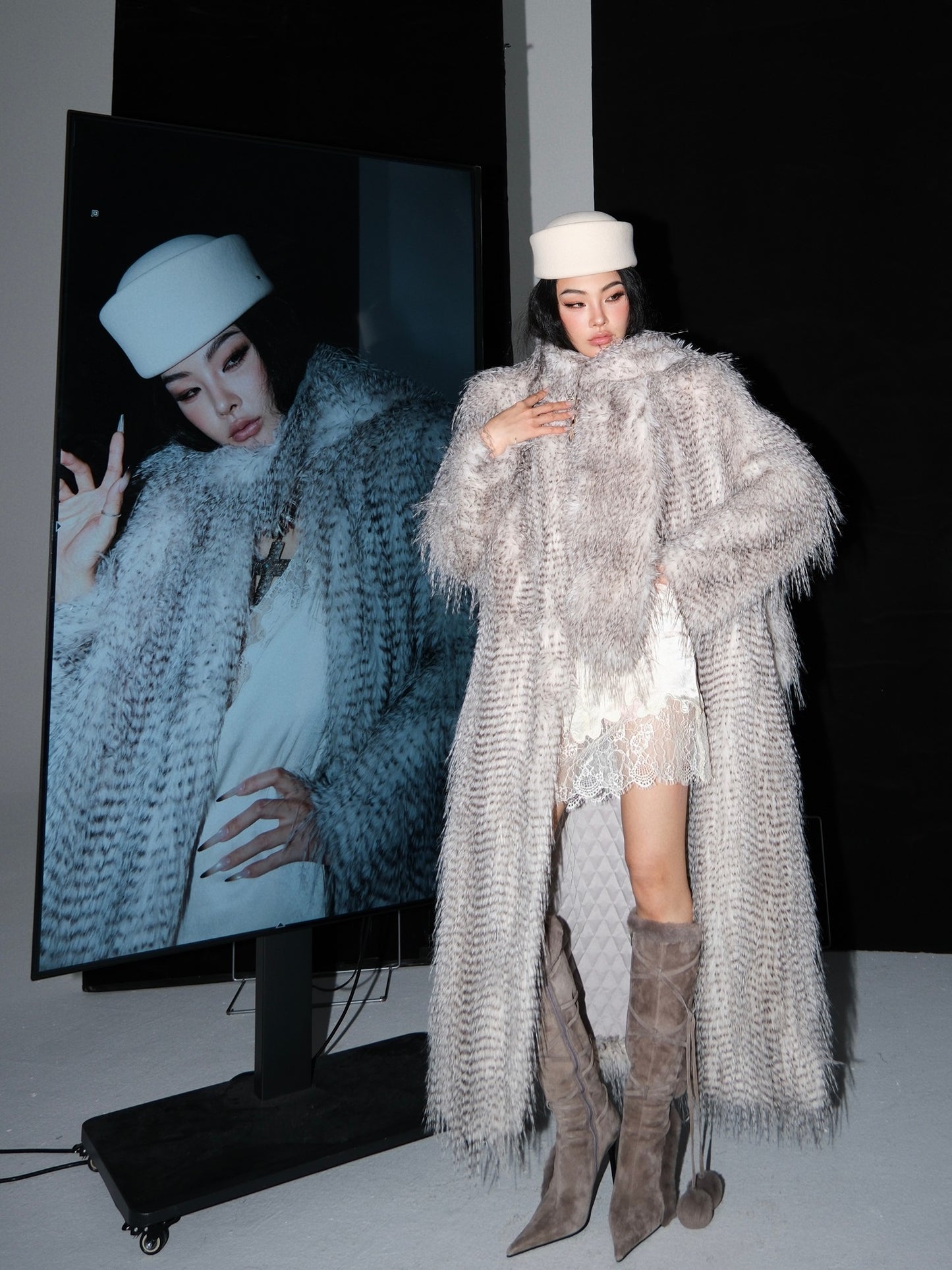 MEI SANGUAN Gray Eco-Fur Cotton-Lined Jacket- ISLA