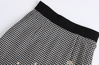 Le Palais Vintage Original Retro Irregular Long Woolen Houndstooth Skirt- VERA.