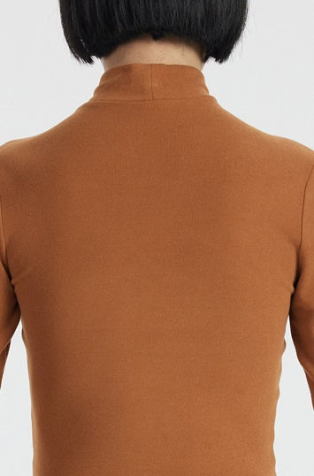 TINY IN cut-out brushed knit long sleeve sweater -WAKA