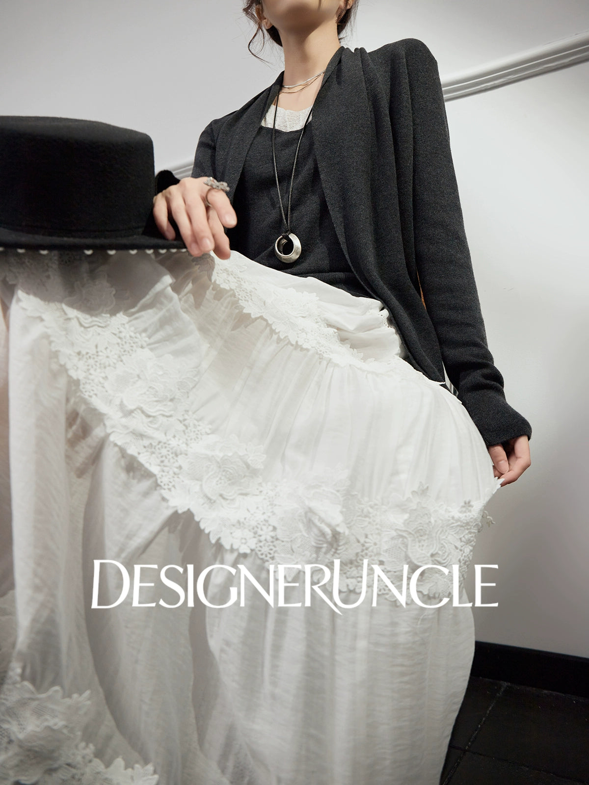 DGU "Moqin" dark flower gray jacket new lazy style design loose cardigan - Avery.