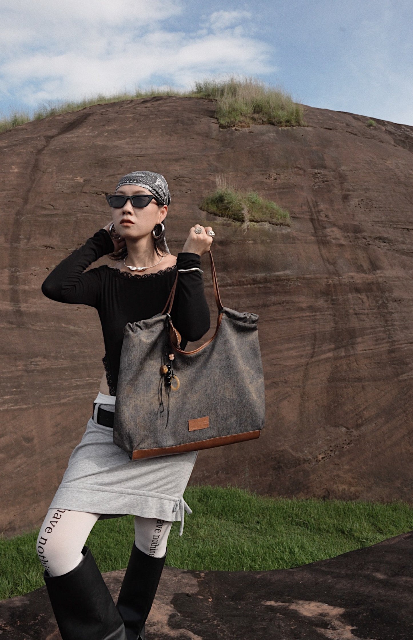 IUBALLET New Lace One Shoulder Crossbody Large Capacity Tote Bag - TREASURE.