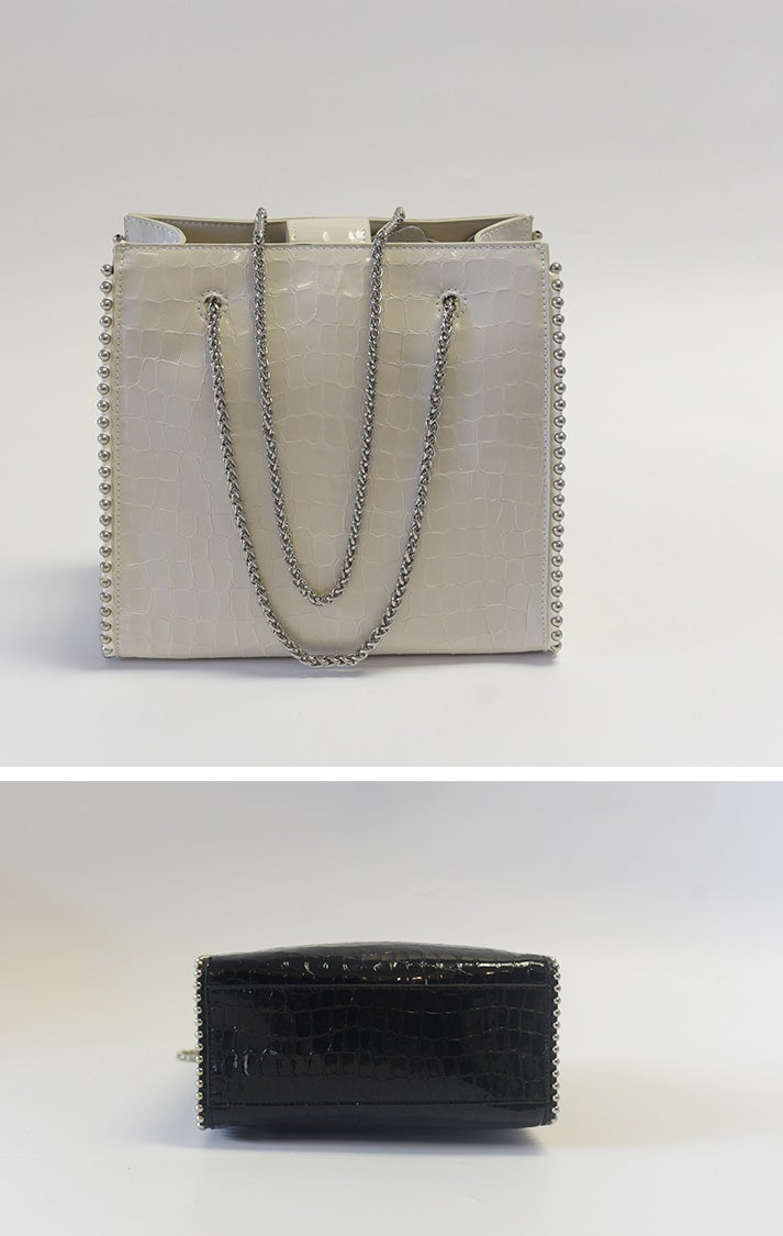 IUBALLET Metallic Textured Leather Cross Body Bag - PRIEST.