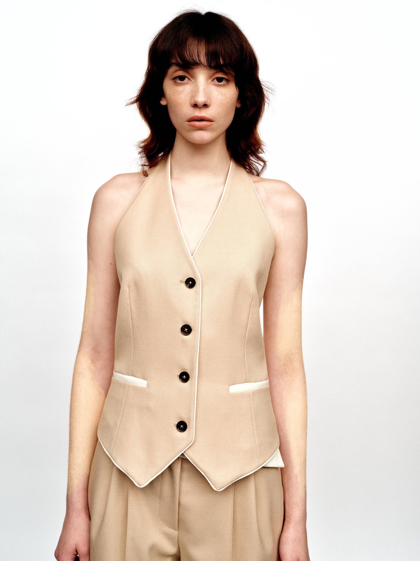 SERRER Contrasting halter neck design short vest wool top - SOPHIE.