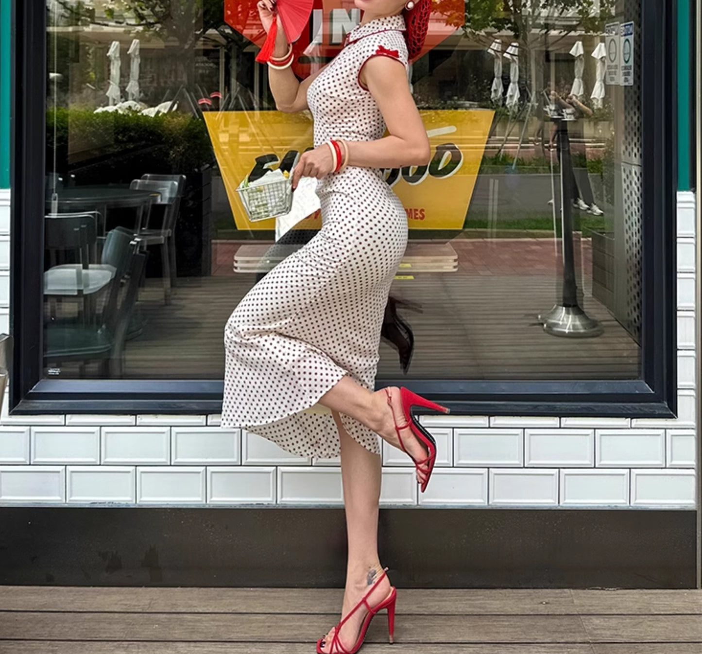 Le Palais Vintage Elegant Red and White Polka Dot Slim Hong Kong Style Fishtail Dress-KONG