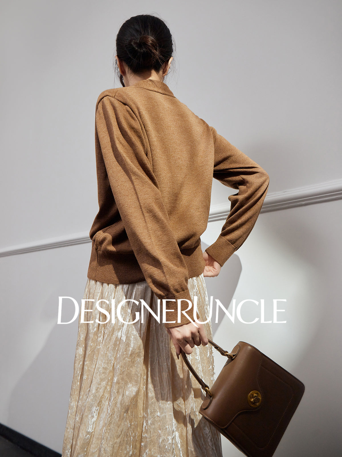 DGU |Caramel Knitted Sweater Silk Fashion Retro Design Light Luxury Niche Top - Josephina.