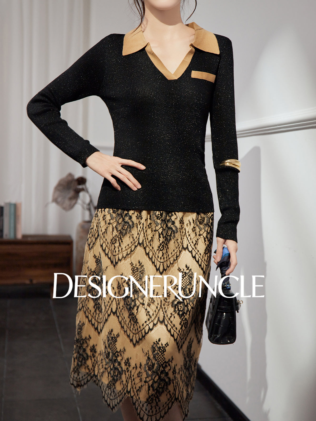 DGU "Qimo" black knitted sweater V-neck fashion high-end commuter top - BUGGY.