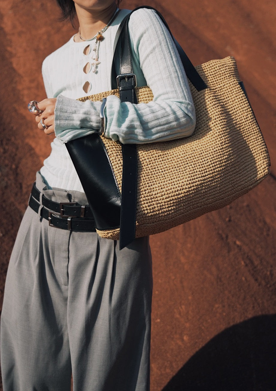 IUBALLET Woven Leather Tote Bag - CHARGE.