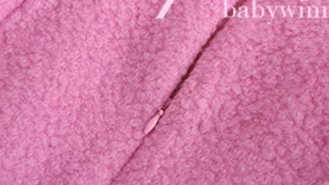 Le Palais Vintage Luxury baby pink wool cotton jacket +skirt dinner date suit-Scottie