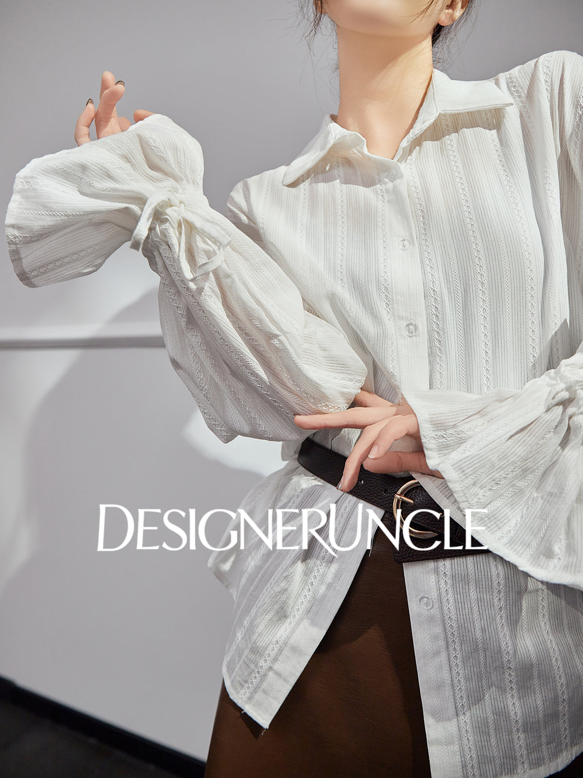 DGU "Hibiscus" white new design loose commuting versatile slimming top - ARCANE.