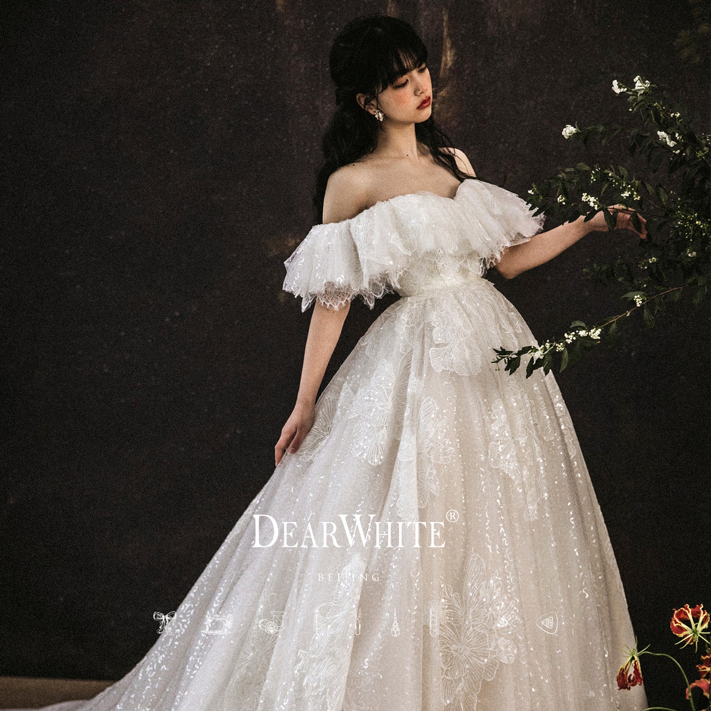 Early Spring 2023 One-shoulder bride and princess tail wedding dress- Someday