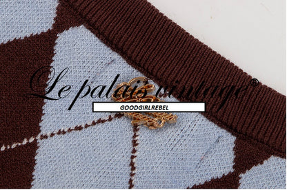 Le Palais Vintage Elegant Black Long Sleeve Knitted Vest Pleated Skirt Set-Lois ( V )