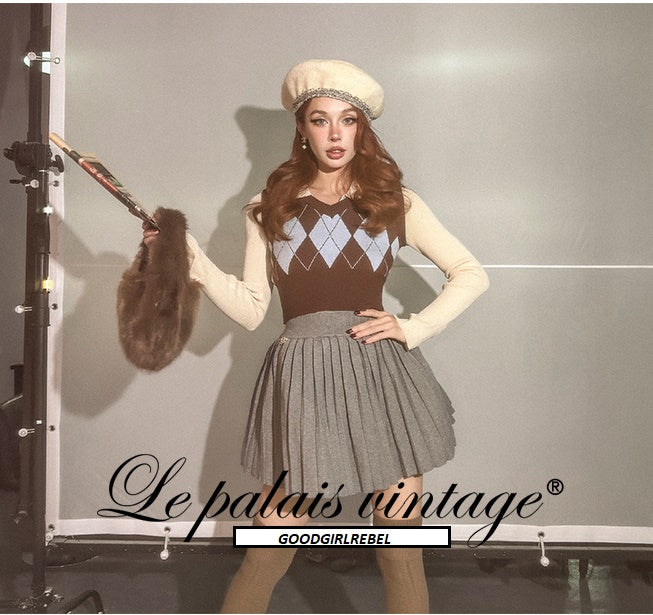 Le Palais Vintage Elegant Black Long Sleeve Knitted Vest Pleated Skirt Set-Lois ( V )
