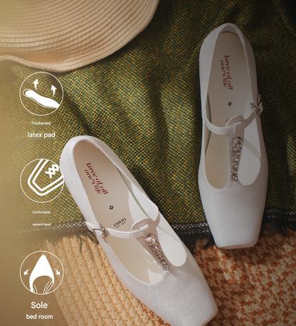 PJJUU white Mary Jane cheongsam thong buckle shoes - KOTA.