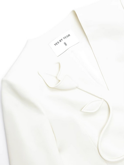 YES BY YESIR | Calla Lily Monroe Loose White Blazer -VIRELIA.