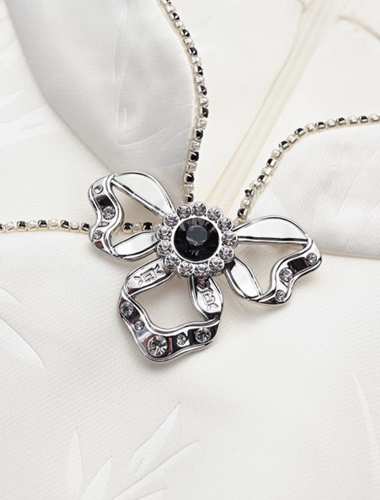 YES BY YESIR | Silk Cheongsam-Inspired Halterneck Dress - XIUMEI.