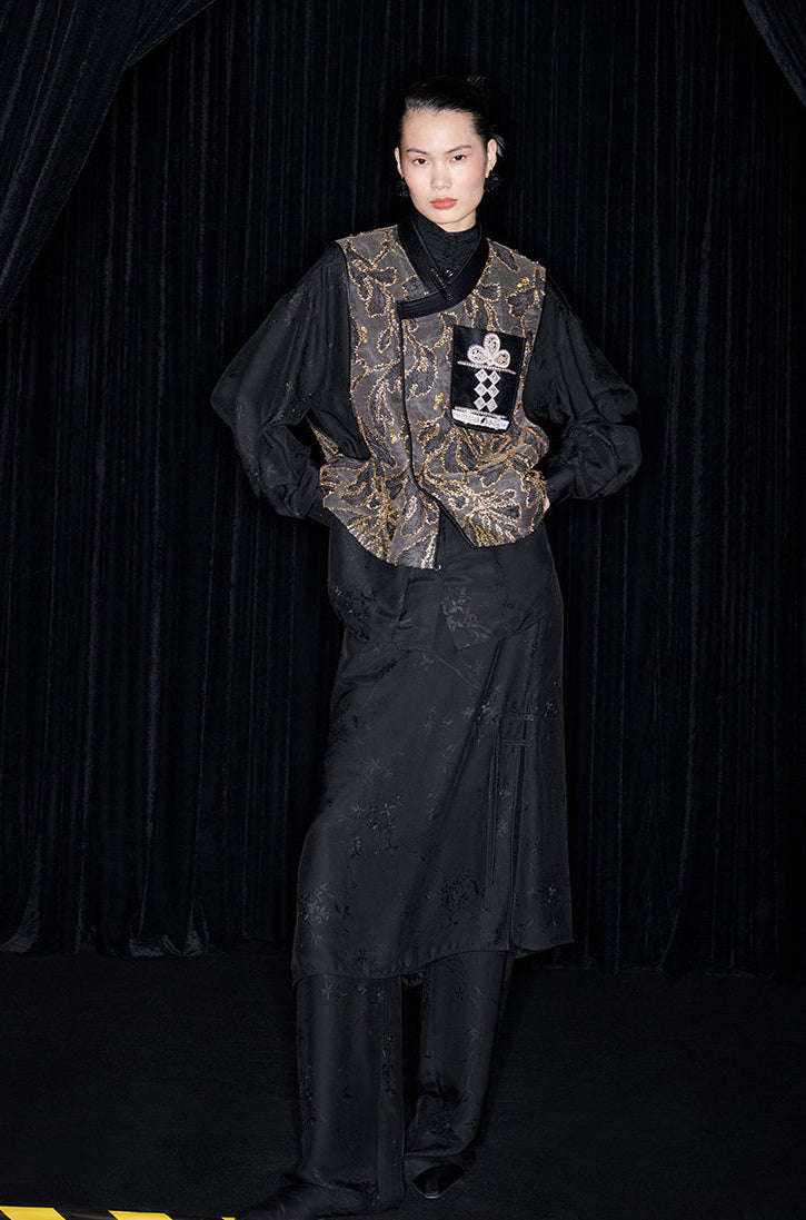 M essential Mackay designer mosaic tile embroidered vest - Gary.