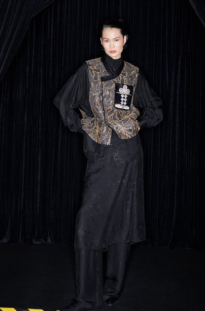 M essential Mackay designer mosaic tile embroidered vest - Gary.