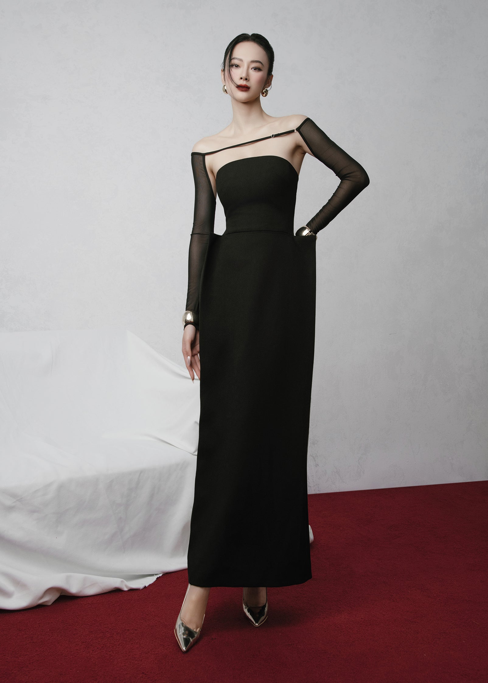 audrey hepburn evening dresses Deep Black Velvet Evening Dress - Audrey Hepburn - Circle Skirt and Cap Sleeves - Made by Dig for Victory