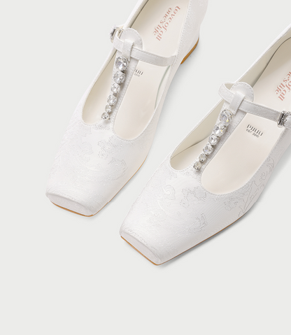 PJJUU white Mary Jane cheongsam thong buckle shoes - KOTA.