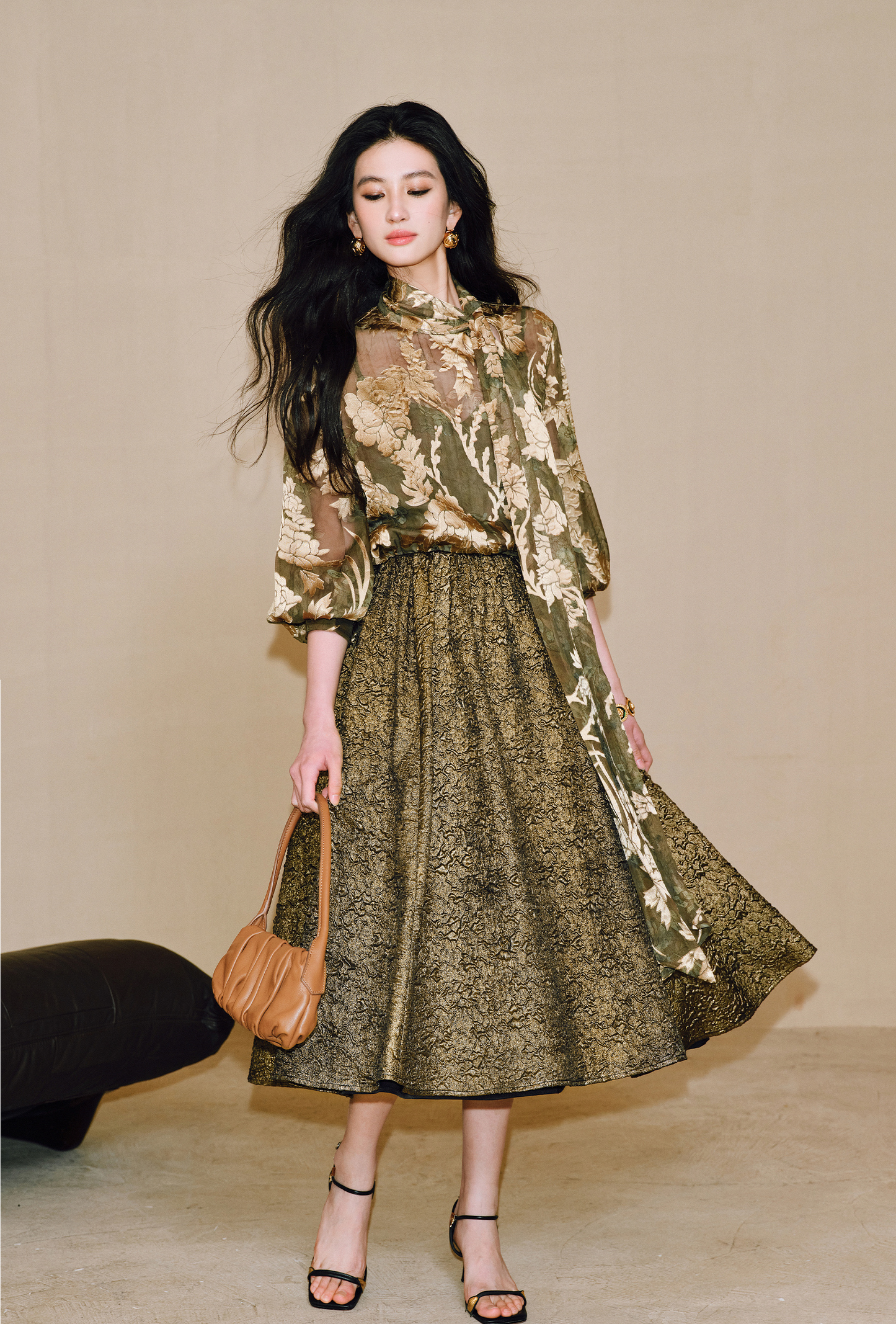 WANGXO | Silk Jacquard Streamer Suspender & Shirt Set -ÉLIA.