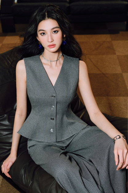 WANGXO | V-Neck Waist Ruffle Swing Sleeveless Vest Suit-ZORA.