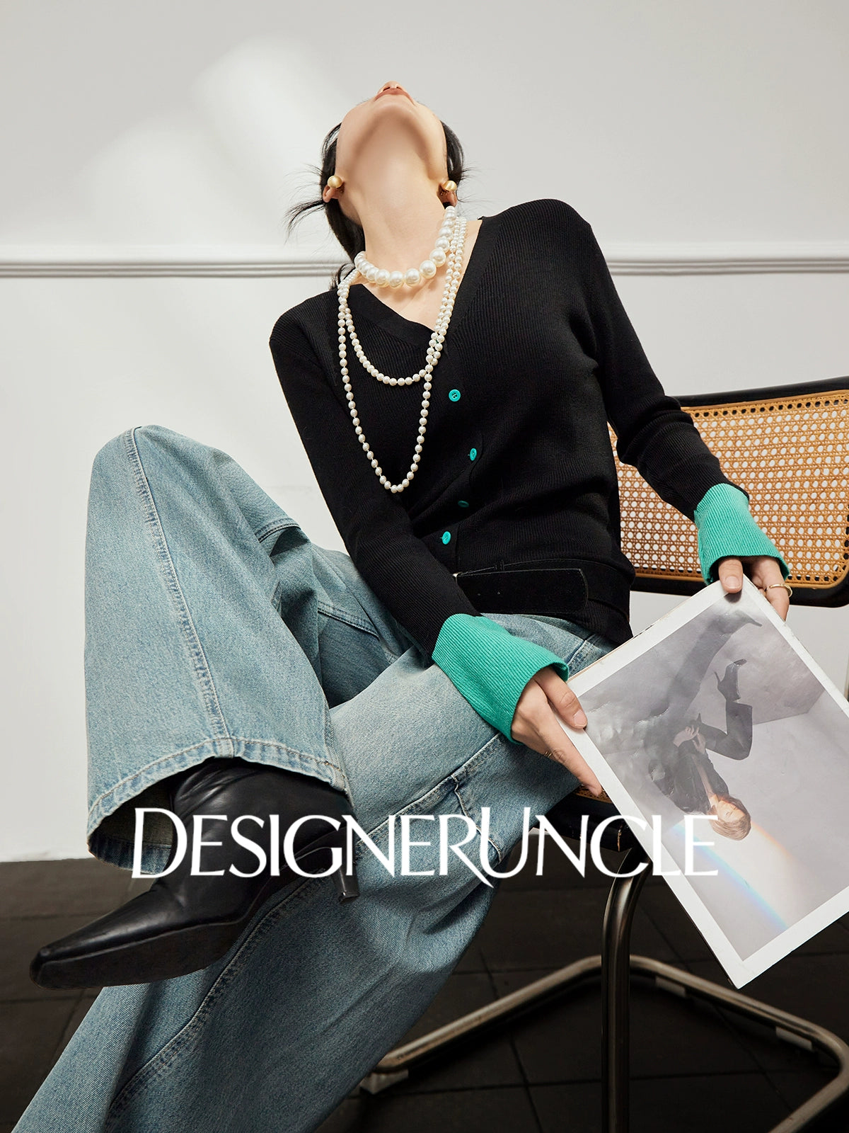 DGU×LAB|Black flared sleeve knitted color-blocked V-neck slim inner sweater - SAVD