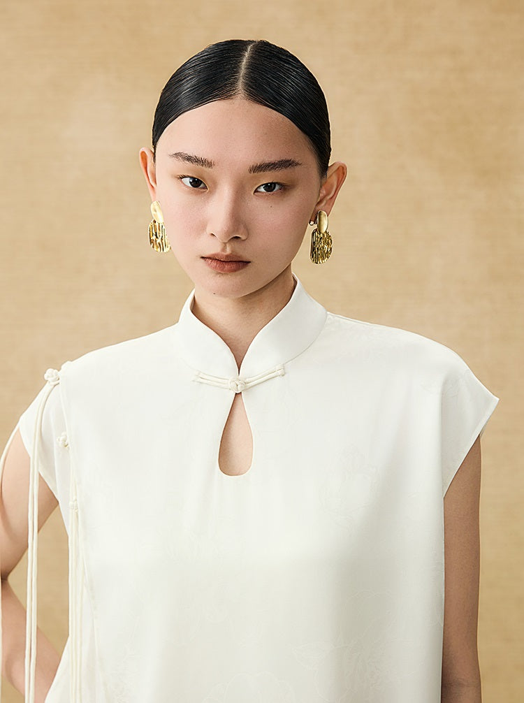 HECO Chinese Peony Buckle Short Sleeve Acetate Tassel Top - TEACH .