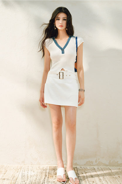 WANGXO | Soft Glutinous Knit & Contrasting High-Quality Denim V-Neck Slim Top -NIVA