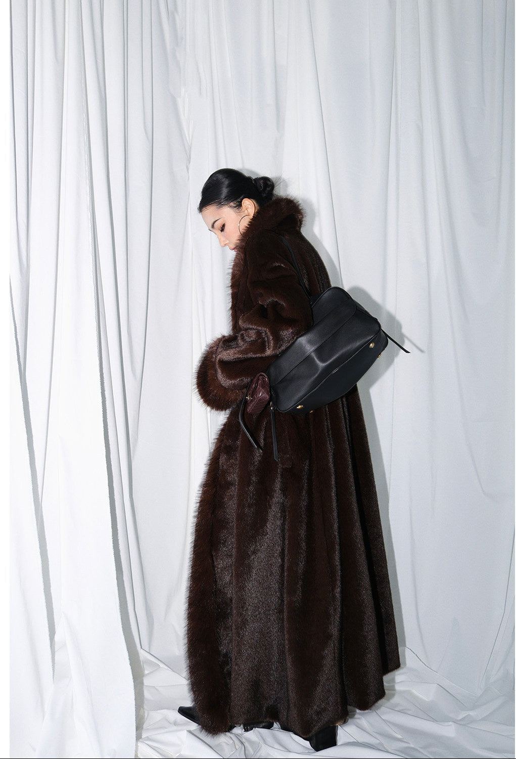 MEI SANGUAN chocolate French retro eco-friendly fur coat - MAYA