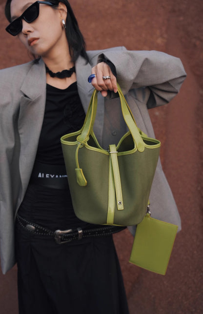 IUBALLET Elegant Green Bucket Bag - GENRE.