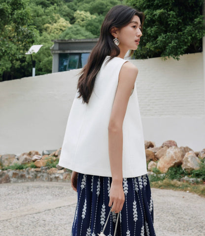 SuShe Luxury Style Texture Boat Collar Loose Silhouette Simple Sleeveless Top -LUCY