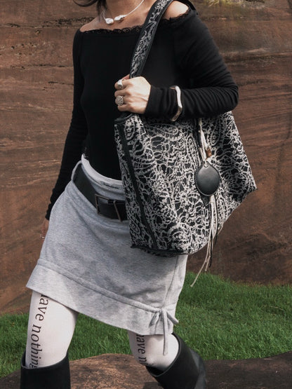 IUBALLET Relaxism New Lace One Shoulder Crossbody Large Capacity Tote Bag - APOCALYPSE ?