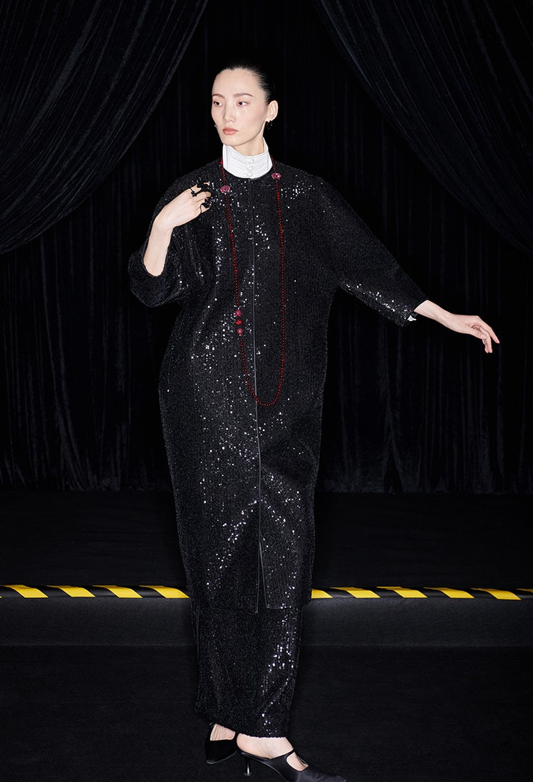 M essential Mackay designer silhouette three-quarter sleeve cardigan - AUGUST.