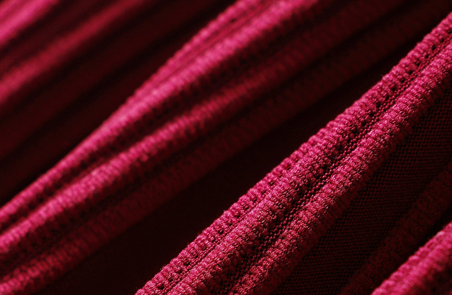 WANGXO | Textured 4D Stretch Knit Water Wave Weave Boat Neck Slim Fit Sleeveless Dress with Sculpted Flow -RÉMI