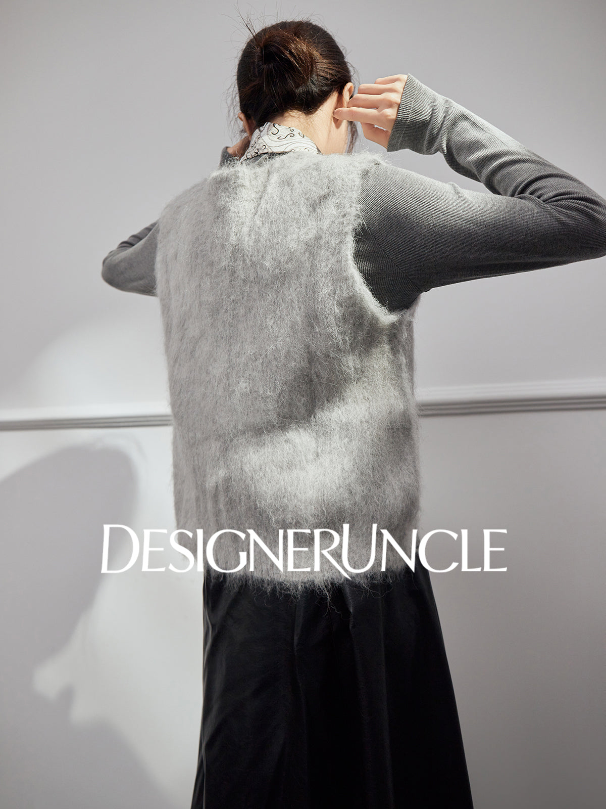 DGU "Qi Mist" light gray plush outer wear versatile commuter slimming top - HIGG.