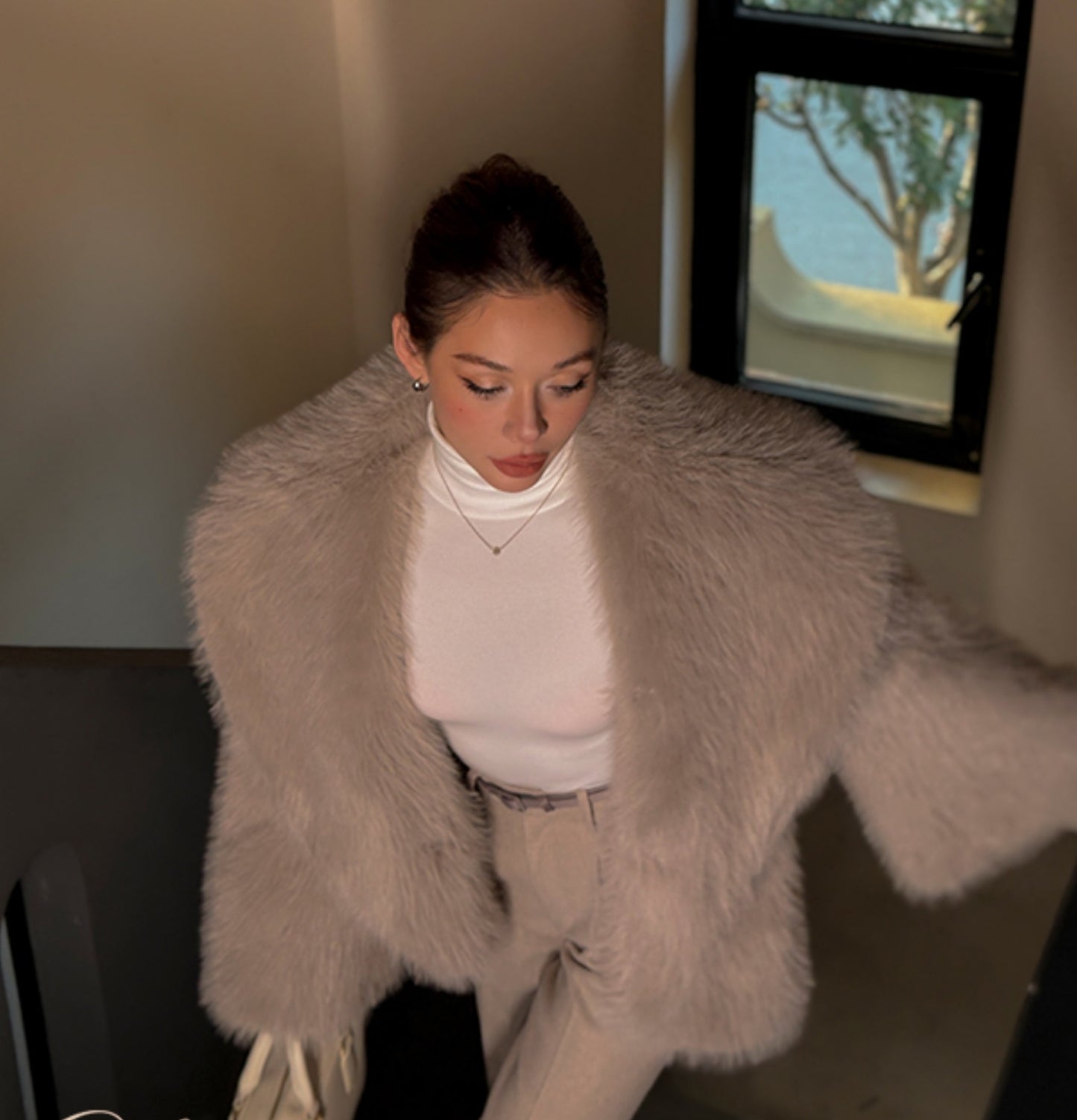 Le Palais Vintage basic high-neck slim-fitting T-shirt and knitted shorts-BATOU