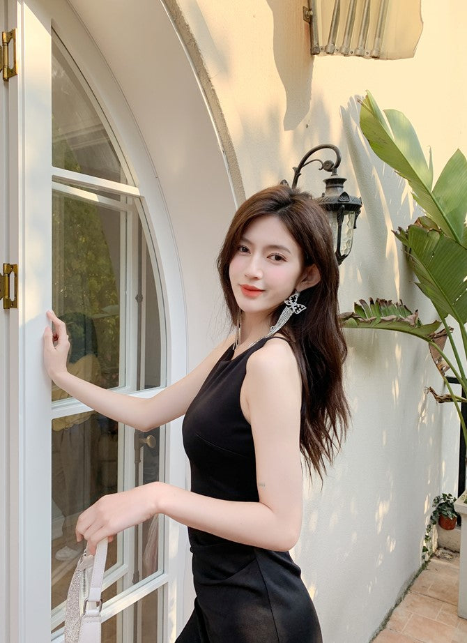 DOLLY Elegant Black Sleeveless Slim Fit Pleated Waist Long Birthday Dress-JUDY