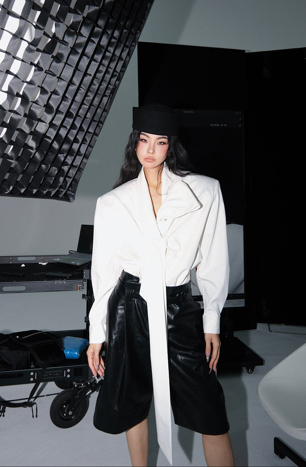 MEI SANGUAN white French retro lace-up shirt - HAKEEM