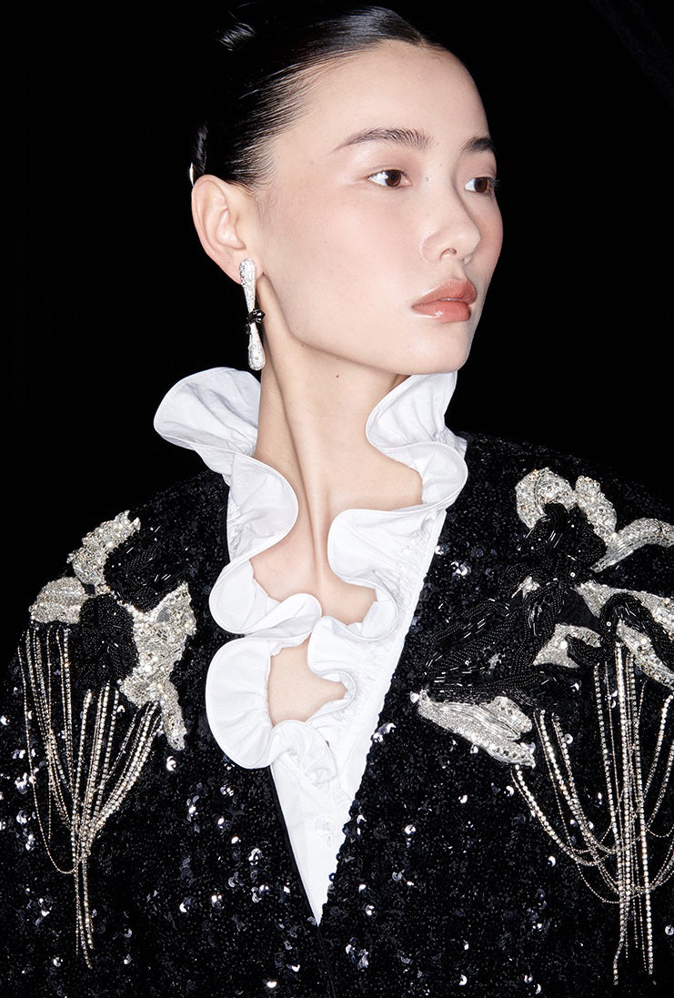 M essential Mackay designer three-dimensional silver orchid catenary beaded jacket - tems.